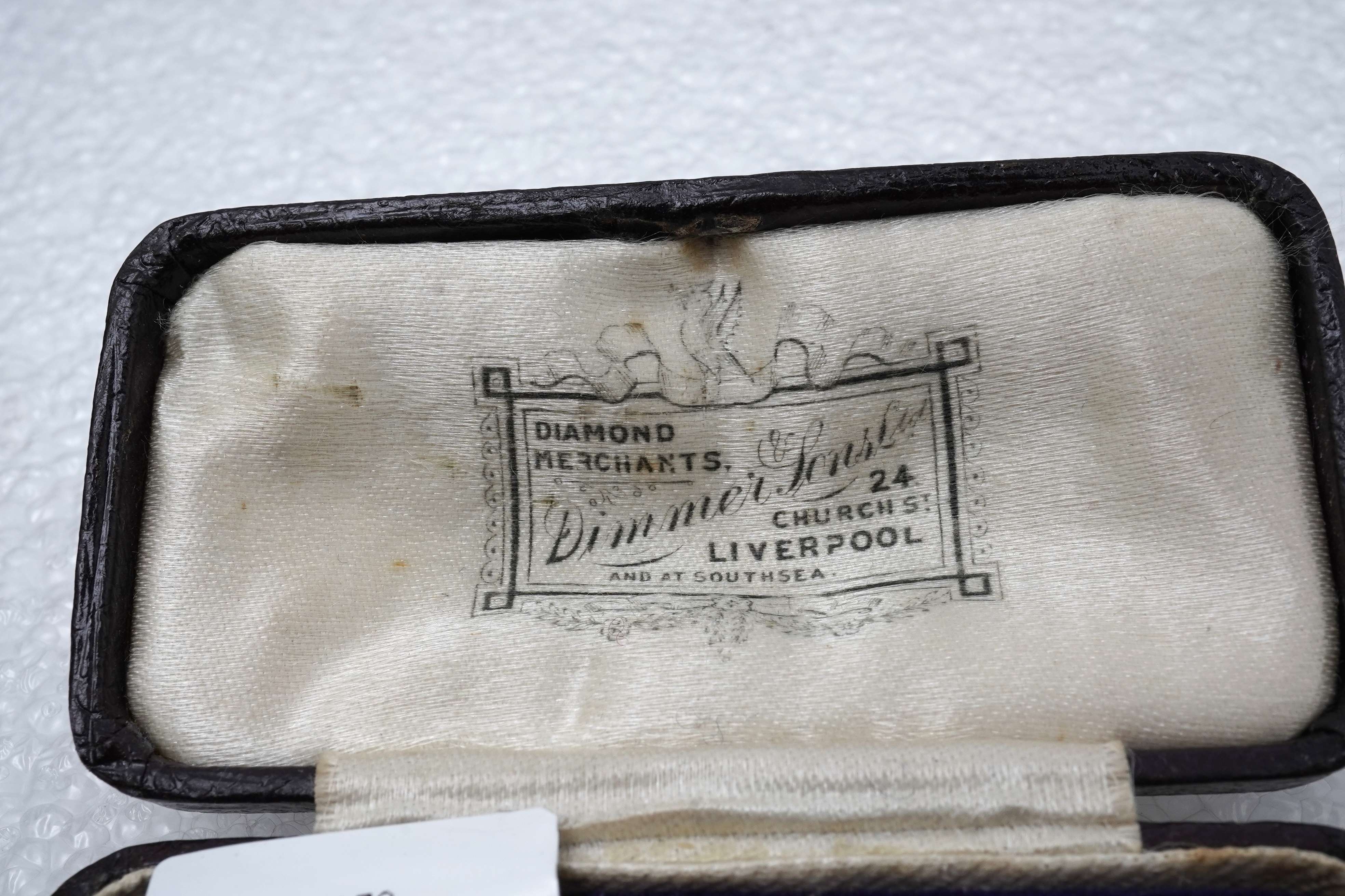 A late Victorian garnet brooch, circa 1900